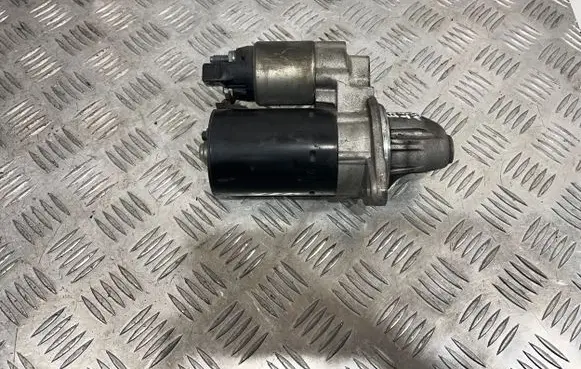 BMW 5 E60 E61 Starter motor 0001107424 20080103
