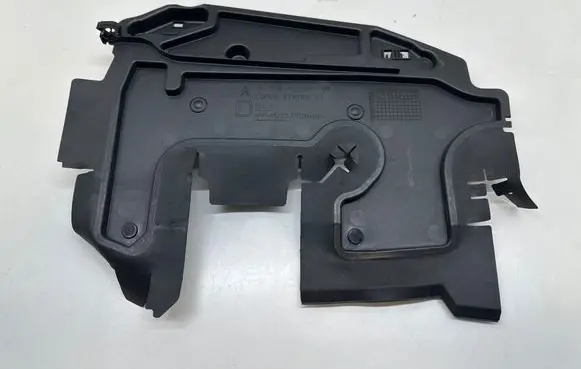 Citroen C3 Intercooler air guide/duct channel 9683816580