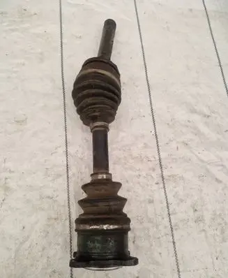 Mitsubishi L200 Rear driveshaft
