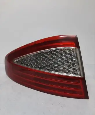 Ford Mondeo MK IV Rear/tail lights 7S7113405A