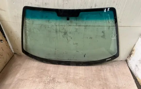 Rover 25 Front windscreen/windshield window 