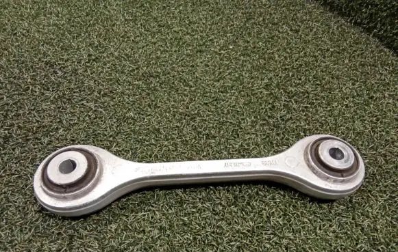 Front anti-roll bar/stabilizer link