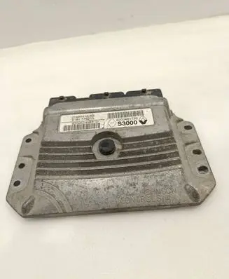 Renault Clio III Engine control unit/module 8200461733 215854126B 8200504593