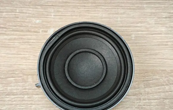 BMW 8 G16 Panel speaker 9151127