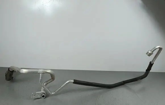 Mazda CX-9 Air conditioning (A/C) pipe/hose