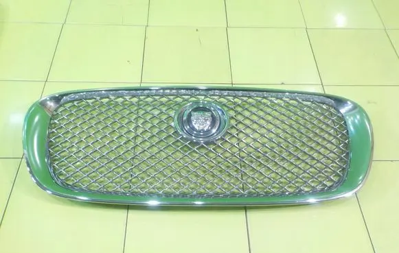 Jaguar XF X250 Front bumper upper radiator grill 8X238B271AC