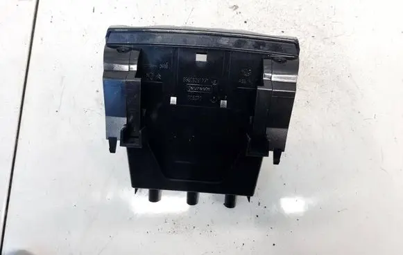 Peugeot RCZ Other interior part 9660529177