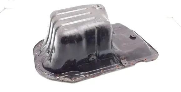 Mitsubishi Pajero Oil sump ME193733
