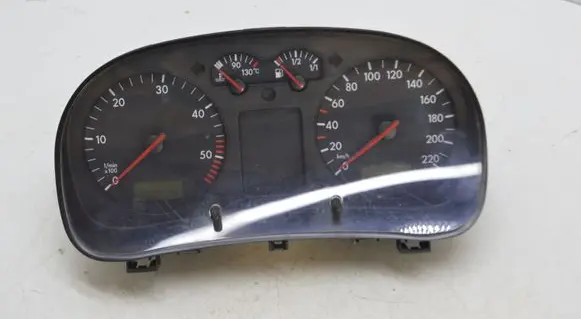 Volkswagen Golf IV Speedometer (instrument cluster) 1035100002