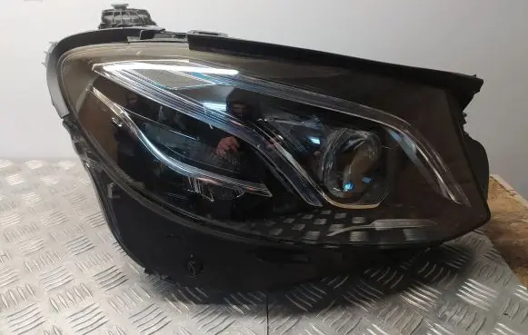 Mercedes-Benz E W213 Headlight/headlamp A2139066604