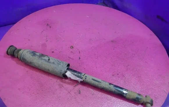 Rear shock absorber/damper