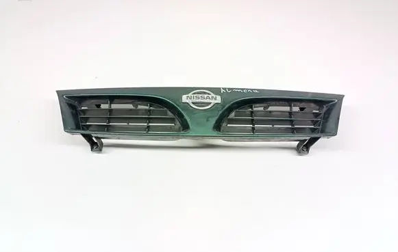 Nissan Almera Front grill 623100N000