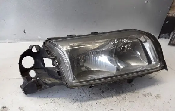 Volvo S80 Headlight/headlamp