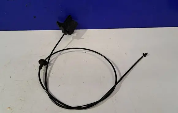 Volvo S60 Engine bonnet (hood) release handle 31385848