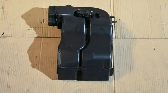 Mercedes-Benz GLE W167 Intercooler air guide/duct channel A1678315000555525