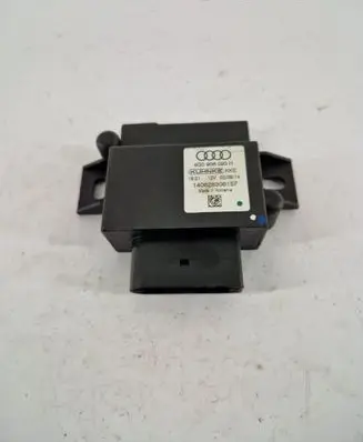Audi A4 S4 B8 8K Fuel injection pump control unit/module 4G0906093H