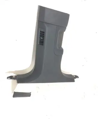 (B) pillar trim (bottom)
