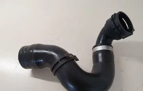 Audi A6 S6 C7 4G Engine coolant pipe/hose 4G0122101G