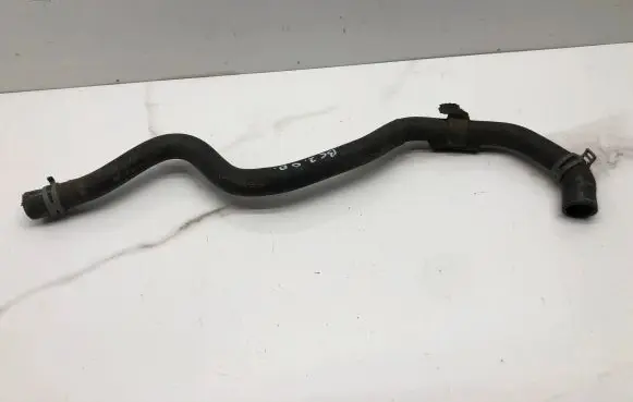 Volkswagen PASSAT B6 Engine coolant pipe/hose 3C0122101B