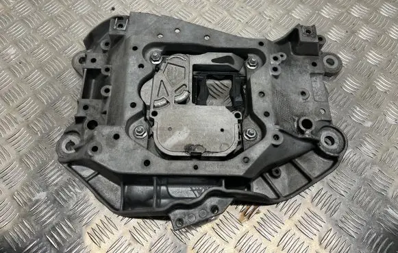 Audi A6 C7 Gearbox mounting bracket 4G0399263G A1519005
