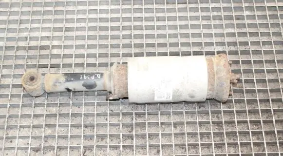 Land Rover Discovery 3 - LR3 Front shock absorber/damper RNB501180