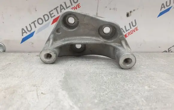 BMW 2 F45 Driveshaft support bearing bracket 8519508 11118519508