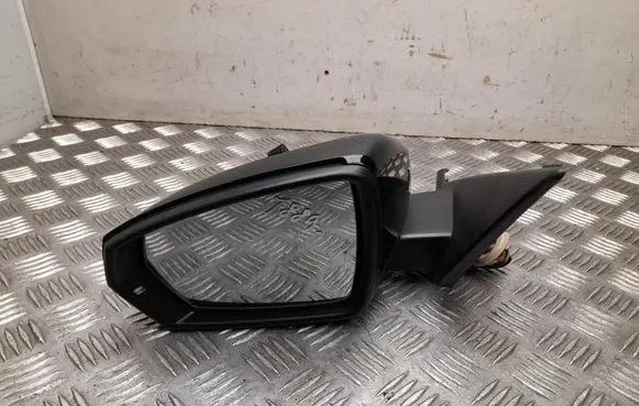 Audi A1 Front door electric wing mirror E90411438