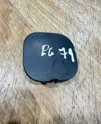 Renault Scenic II - Grand scenic II Rear bumper row hook cap/cover 00003S47 8200140025
