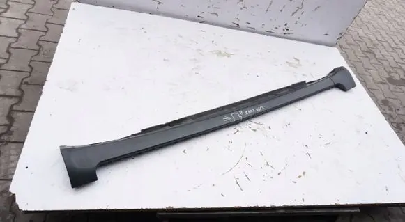 Seat Exeo (3R) Sill