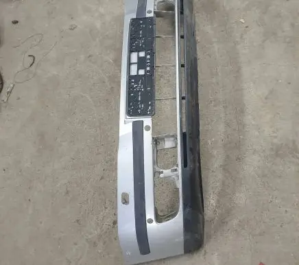 Skoda Octavia Mk2 (1Z) Front bumper 1z0807221