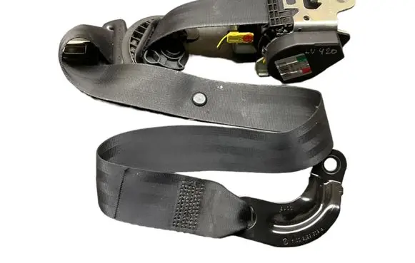 Volkswagen Golf Plus Front seatbelt 618018600 209AL101026116