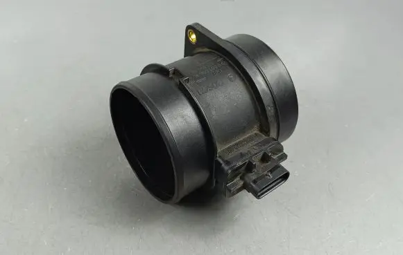 SsangYong Musso Mass air flow meter 028100687