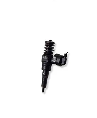 Volkswagen PASSAT B5 Fuel injector 038130073F