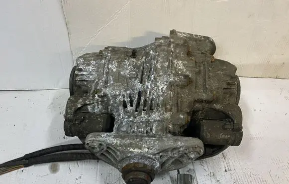 BMW X6 E71 Rear differential 369