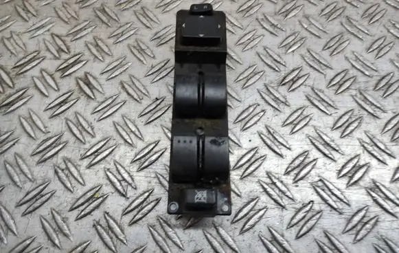 Mazda CX-7 Electric window control switch 
