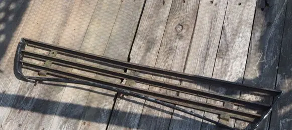 Jaguar S-Type Front bumper lower grill
