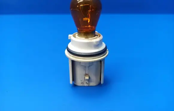 Mercedes-Benz ML W163 Headlight/headlamp bulb 1638260082