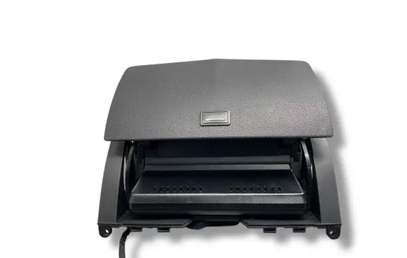 Mercedes-Benz C W204 Screen/display/small screen A2048204697 2044421006 2048204797