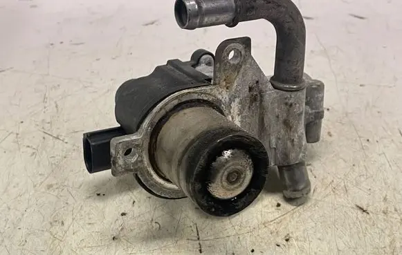 Renault Scenic III - Grand scenic III EGR valve 70036814