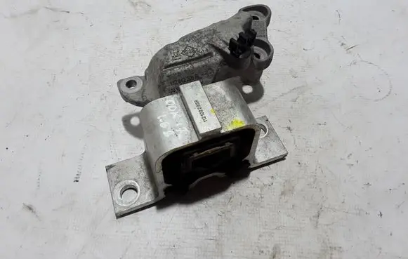 Dacia Dokker Engine mount bracket 112842305R