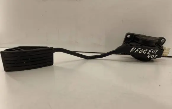 Peugeot 407 Accelerator throttle pedal F00C3E2429