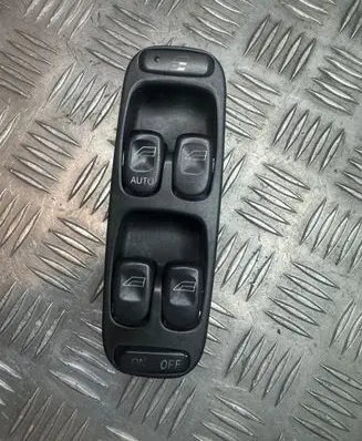 Volvo V70 Electric window control switch 