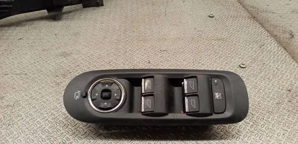 Ford Mondeo MK IV Electric window control switch 7S7T14A132BC