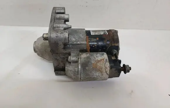 Peugeot 5008 Starter motor V7550017 M000T32271