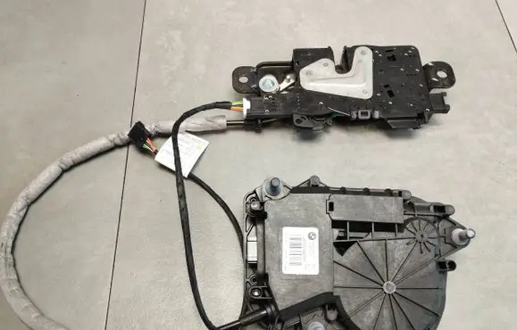 BMW 7 G11 G12 Tailgate boot lock/latch motor 7441014 7357097