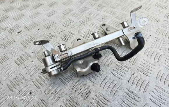 Renault Captur Fuel main line pipe 175201470R