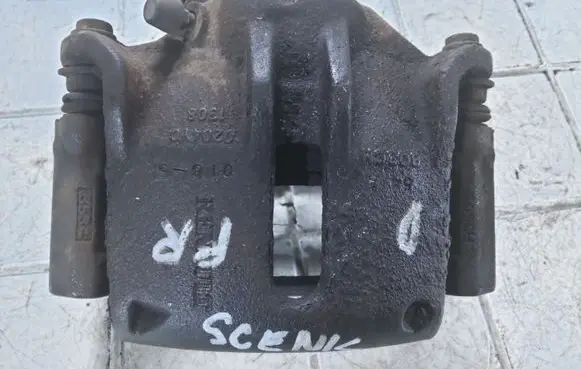 Renault Scenic II - Grand scenic II Front brake caliper