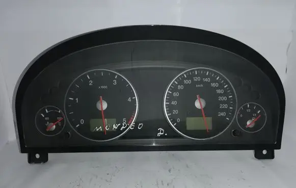 Ford Mondeo Mk III Speedometer (instrument cluster) 3S7F10841