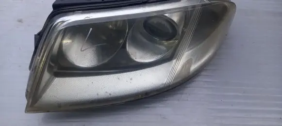 Volkswagen PASSAT B5.5 Front reflector 