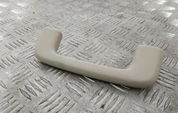 Mitsubishi Outlander Front interior roof grab handle